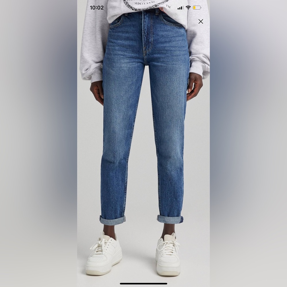 Bershka comfort fit mom jeans in dark blue Size 6